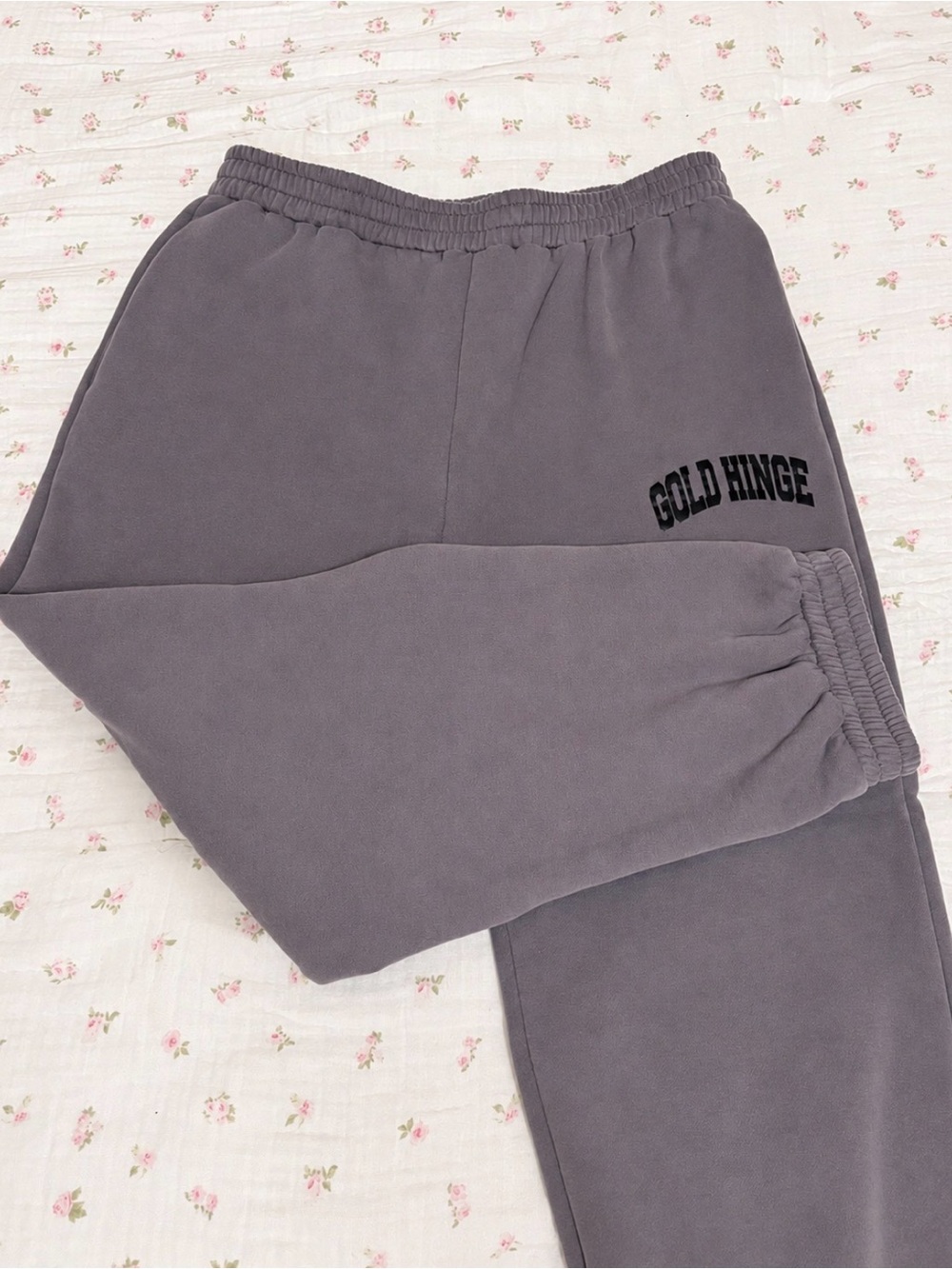 Gold Hinge grey sweatpants